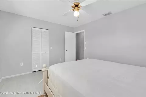 7099 Pond View Ct, Spring Hill, FL 34606 photo 31