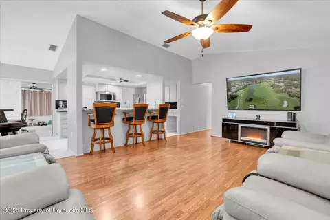 7099 Pond View Ct, Spring Hill, FL 34606 photo 18
