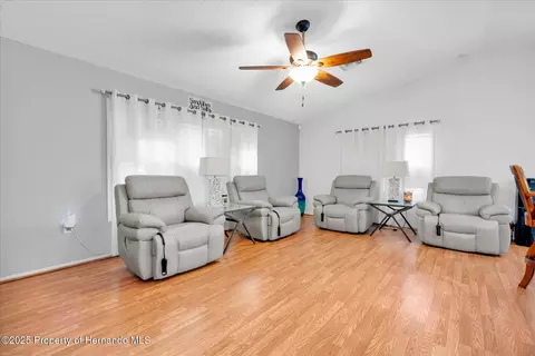 7099 Pond View Ct, Spring Hill, FL 34606 photo 20
