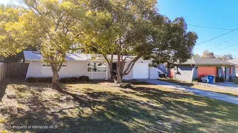 4077 Ramona Dr, Spring Hill, FL 34606