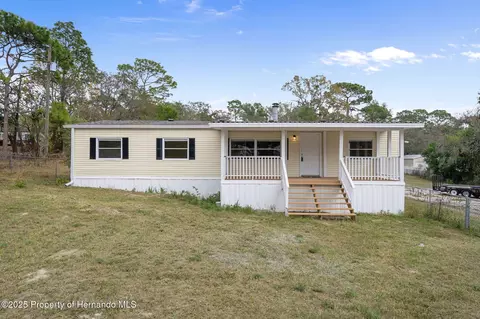18008 Greensboro St, Spring Hill, FL 34610