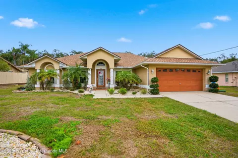 204 Planter Rd, Spring Hill, FL 34606
