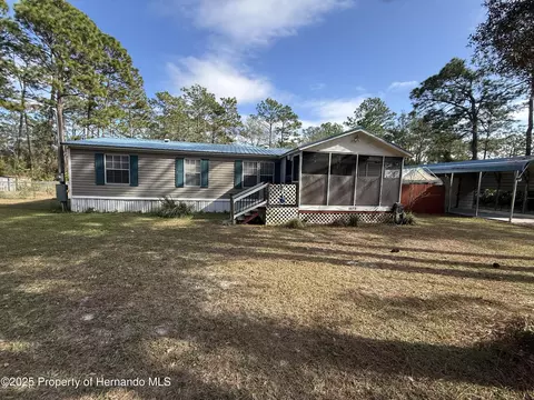 5573 S Will Pt, Homosassa, FL 34446