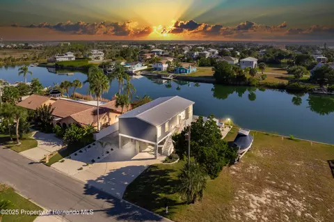 3356 Oleander Dr, Hernando Beach, FL 34607