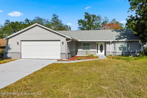 1508 Gold Rd, Spring Hill, FL 34609