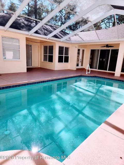 Exterior - 7190 Raymond Pl, Spring Hill, FL 34607 photo 5 of 5