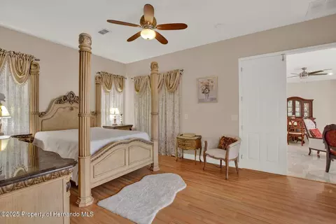 Bedroom - 7190 Raymond Pl, Spring Hill, FL 34607 photo 3 of 7