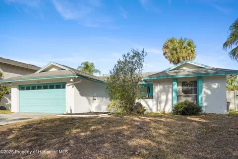 7523 Barry Rd, Tampa, FL 33634