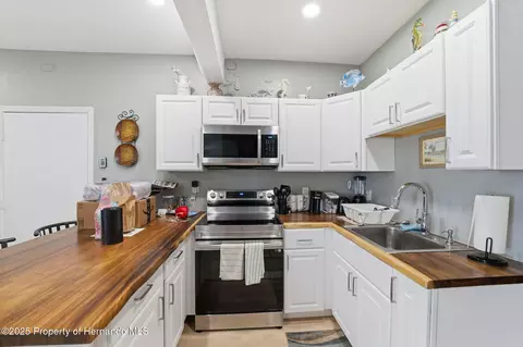 Kitchen - 3366 Bluefish Drive Dr, Hernando Beach, FL 34607 photo 9 of 9