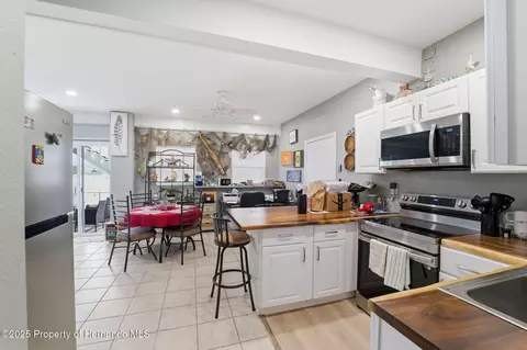 Kitchen - 3366 Bluefish Drive Dr, Hernando Beach, FL 34607 photo 5 of 9