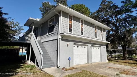 7815 Butler Ave, Hudson, FL 34667