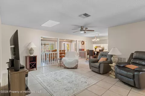 6461 Ocean Pines Ln, Spring Hill, FL 34606