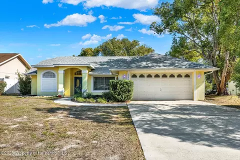 5644 Pillar Ave, Spring Hill, FL 34608