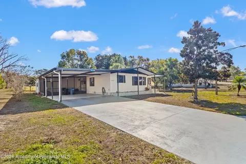 8134 Stockholm St, Brooksville, FL 34613