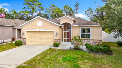 454 Winthrop Dr, Spring Hill, FL 34609