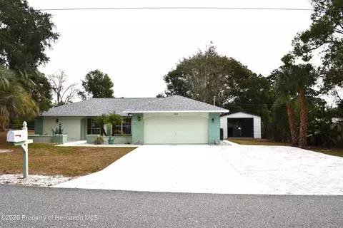 1184 Corolla Ave, Spring Hill, FL 34609