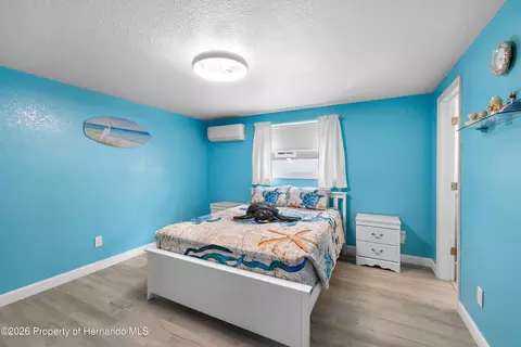 Bedroom - 3336 Gulfview Dr, Hernando Beach, FL 34607 photo 1 of 4