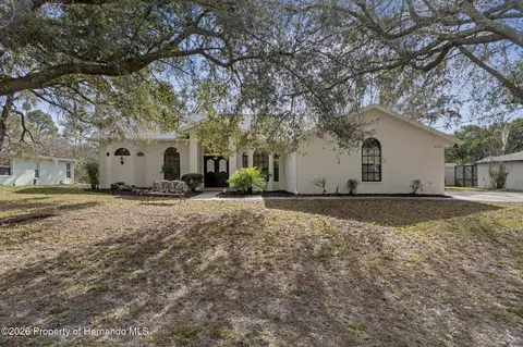 2214 Meadow Lark Rd, Spring Hill, FL 34608