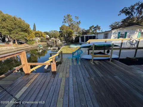 7196 Westwind St, Weeki Wachee, FL 34607 photo 13