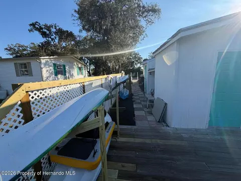 7196 Westwind St, Weeki Wachee, FL 34607 photo 14