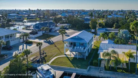 4452 Kingston Dr, Hernando Beach, FL 34607