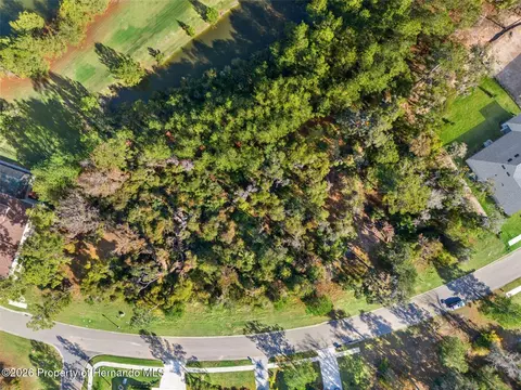 6633 Summit View Dr, Brooksville, FL 34601