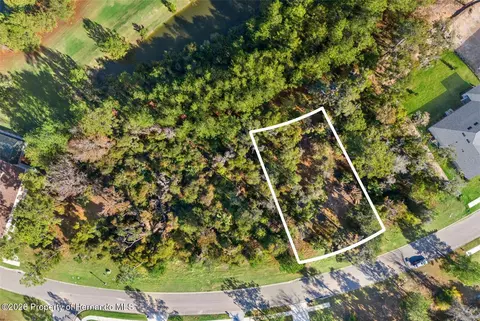 6633 Summit View Dr, Brooksville, FL 34601