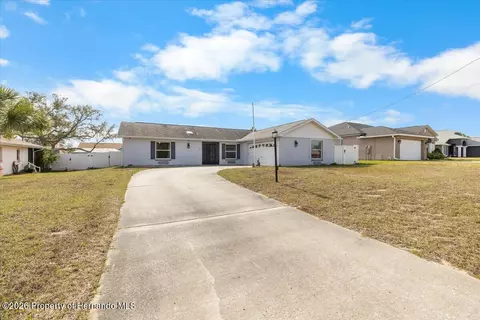 10290 Bannock St, Spring Hill, FL 34608
