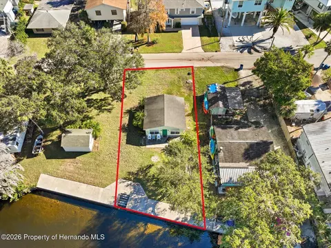 7255 Tropical Dr, Hernando Beach, FL 34607