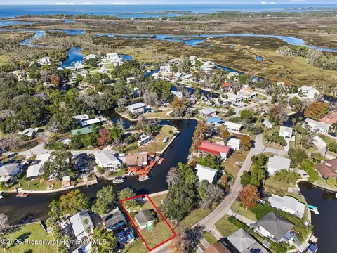 7255 Tropical Dr, Hernando Beach, FL 34607 photo 10