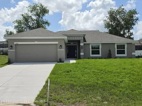 5280 Colchester Ave, Spring Hill, FL 34608