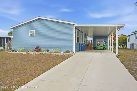9100 Highpoint Blvd, Brooksville, FL 34613
