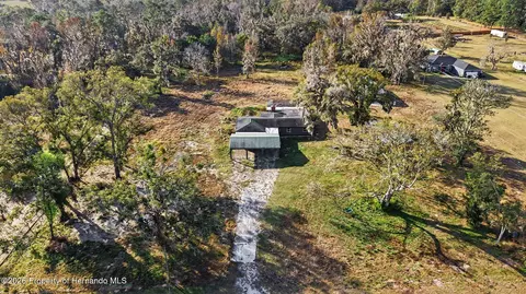 27178 Hickory Hill Rd, Brooksville, FL 34602