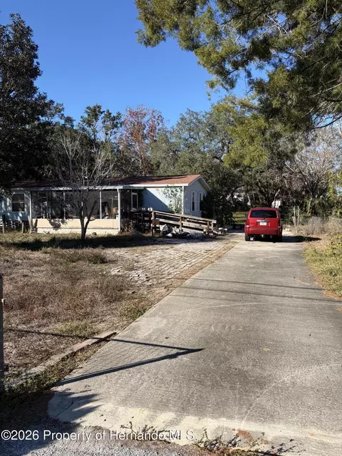 9801 Fargo Dr, Hudson, FL 34667