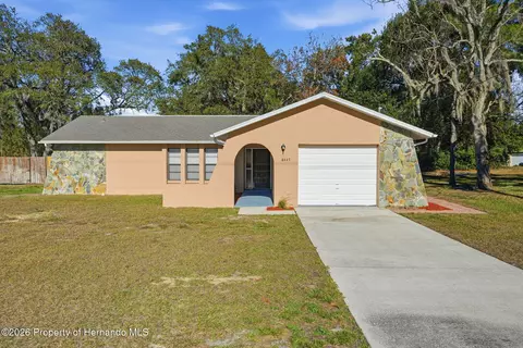 8447 Elgrove St, Spring Hill, FL 34608