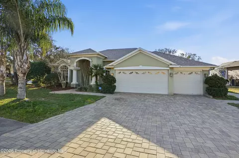 10243 Locker Dr, Spring Hill, FL 34608