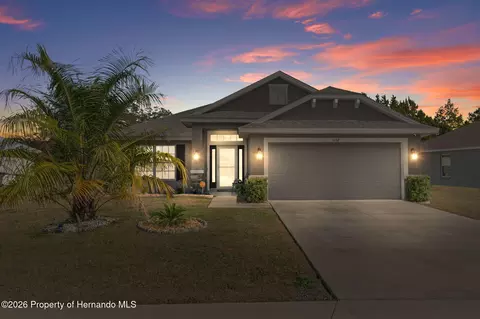1137 S Brookfield Dr, Lecanto, FL 34461