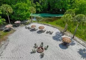 6630 River Run Blvd, Weeki Wachee, FL 34607
