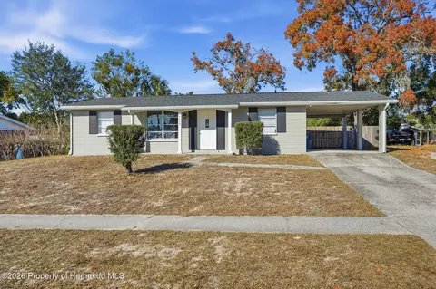 9543 Century Dr, Spring Hill, FL 34608