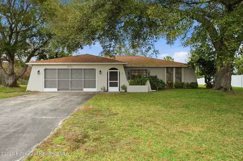 4521 Bayridge Ct, Spring Hill, FL 34606