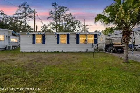 2092 Culbreath Rd #C77, Brooksville, FL 34602