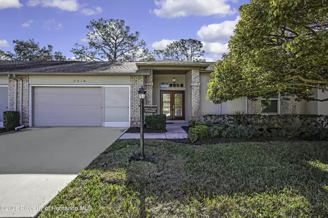 7418 Baywood Forest Cir, Spring Hill, FL 34609