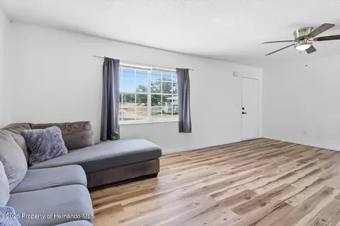 Living - 5284 Springwood Rd, Spring Hill, FL 34609 photo 4 of 5