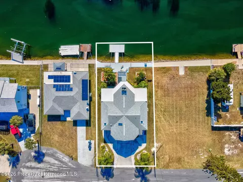 View/Area - 4290 Carlos Ct, Hernando Beach, FL 34607 photo 7 of 13
