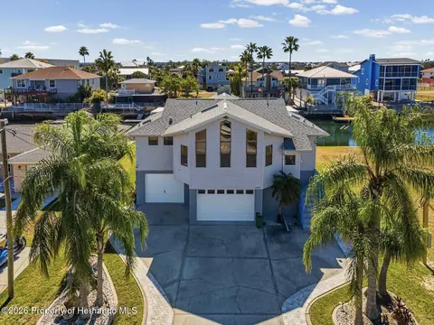 View/Area - 4290 Carlos Ct, Hernando Beach, FL 34607 photo 6 of 13