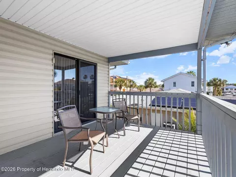 Exterior - 4290 Carlos Ct, Hernando Beach, FL 34607 photo 4 of 14