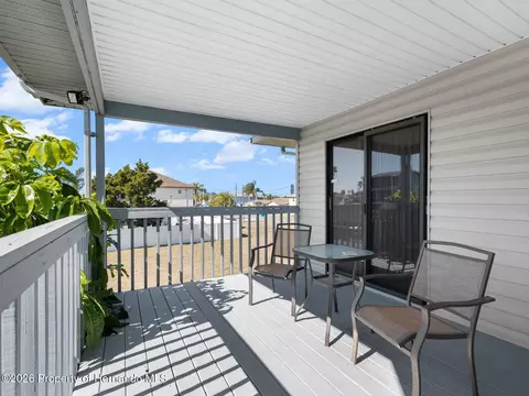 Exterior - 4290 Carlos Ct, Hernando Beach, FL 34607 photo 7 of 14