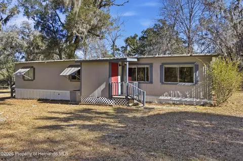 2621 E Nimrod St, Floral City, FL 34436