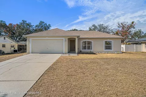351 Upland Ave, Spring Hill, FL 34606