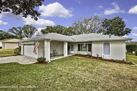 8015 Hidden Hills Dr, Spring Hill, FL 34606